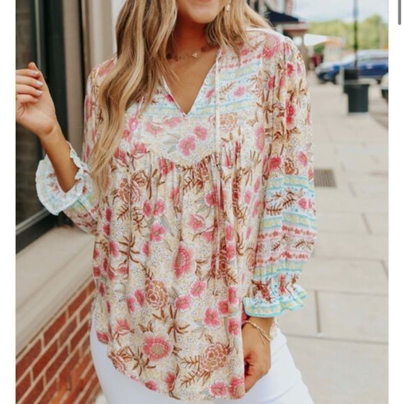 Magnolia Boutique Layla Mixed Print Floral - Picture 1 of 4